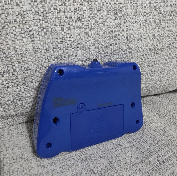 Sonic The Headgehog Blue Racing Car Toy - Picture 11 of 11